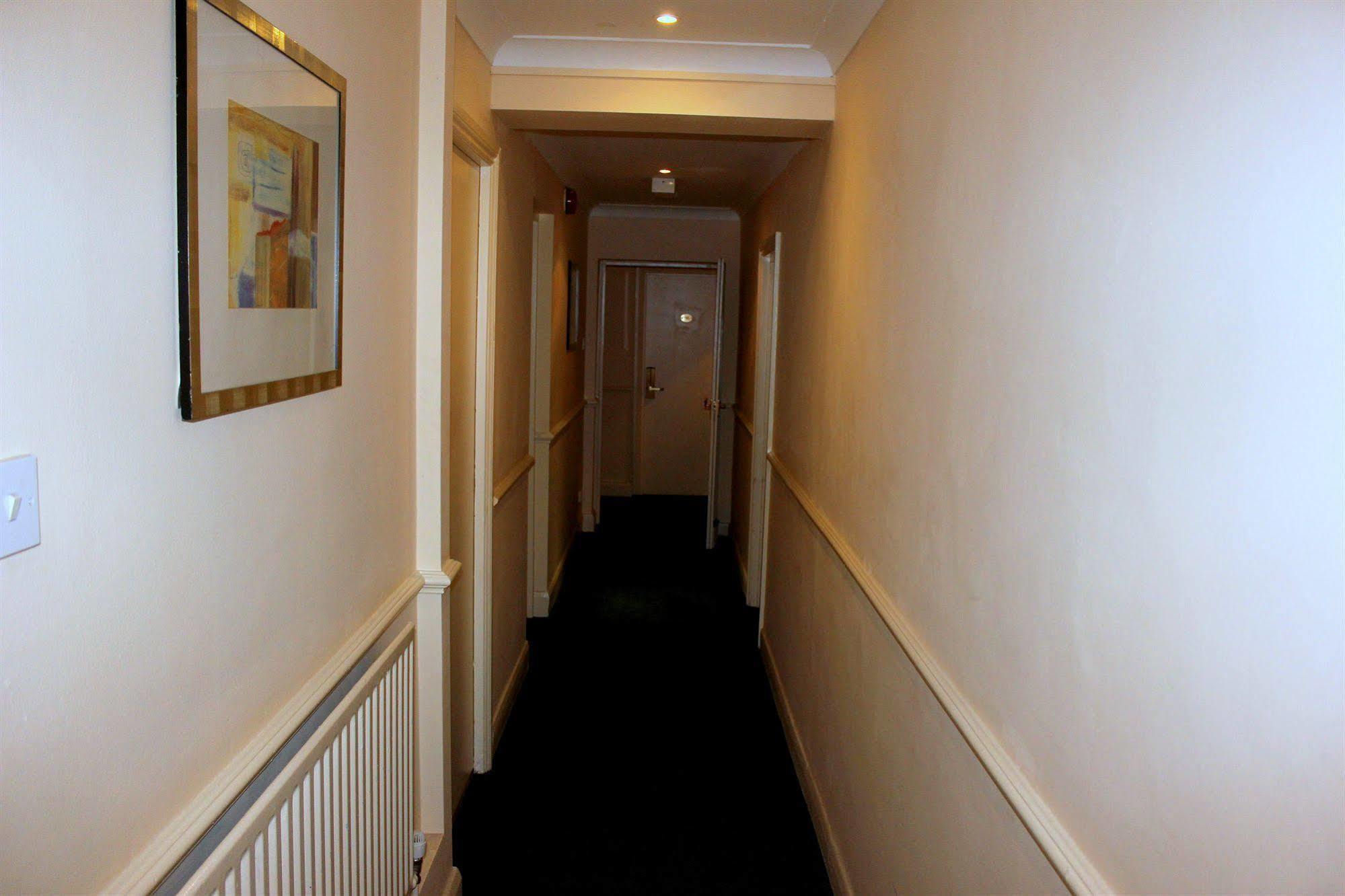 Heathrow Lodge Hillingdon Exteriér fotografie