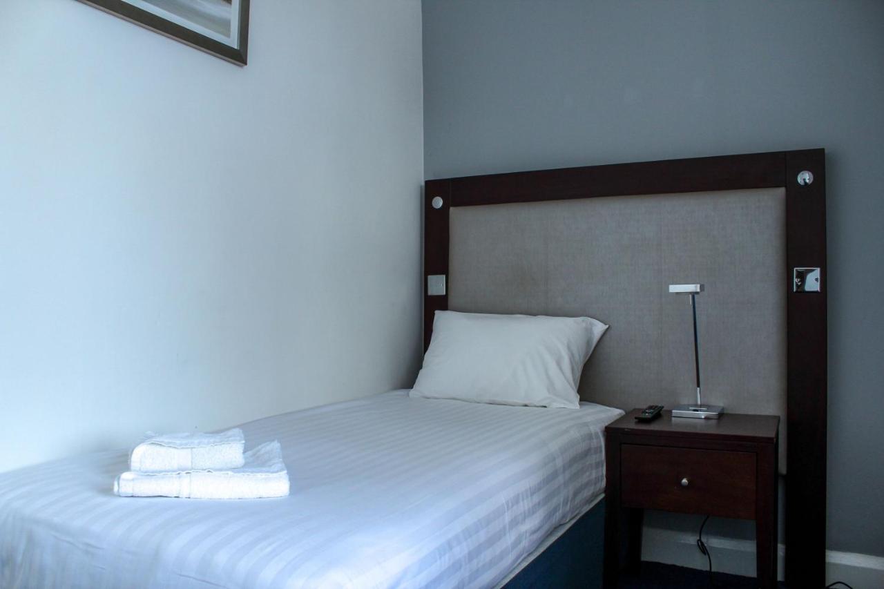 Heathrow Lodge Hillingdon Exteriér fotografie